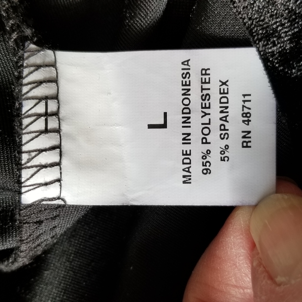 Falls Creek Black Faux Velvet Short Sleeve Top L - Picture 8 of 8